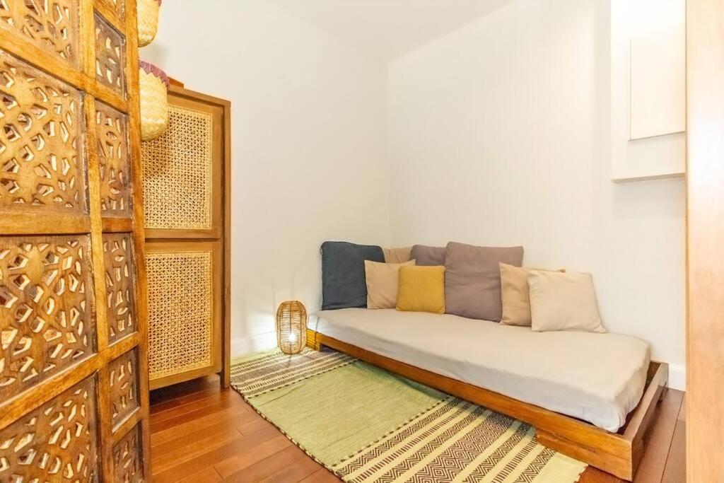 Appartamento Exotica - En Plein Coeur De St Gilles Les Bains Saint-Gilles-les Bains Esterno foto